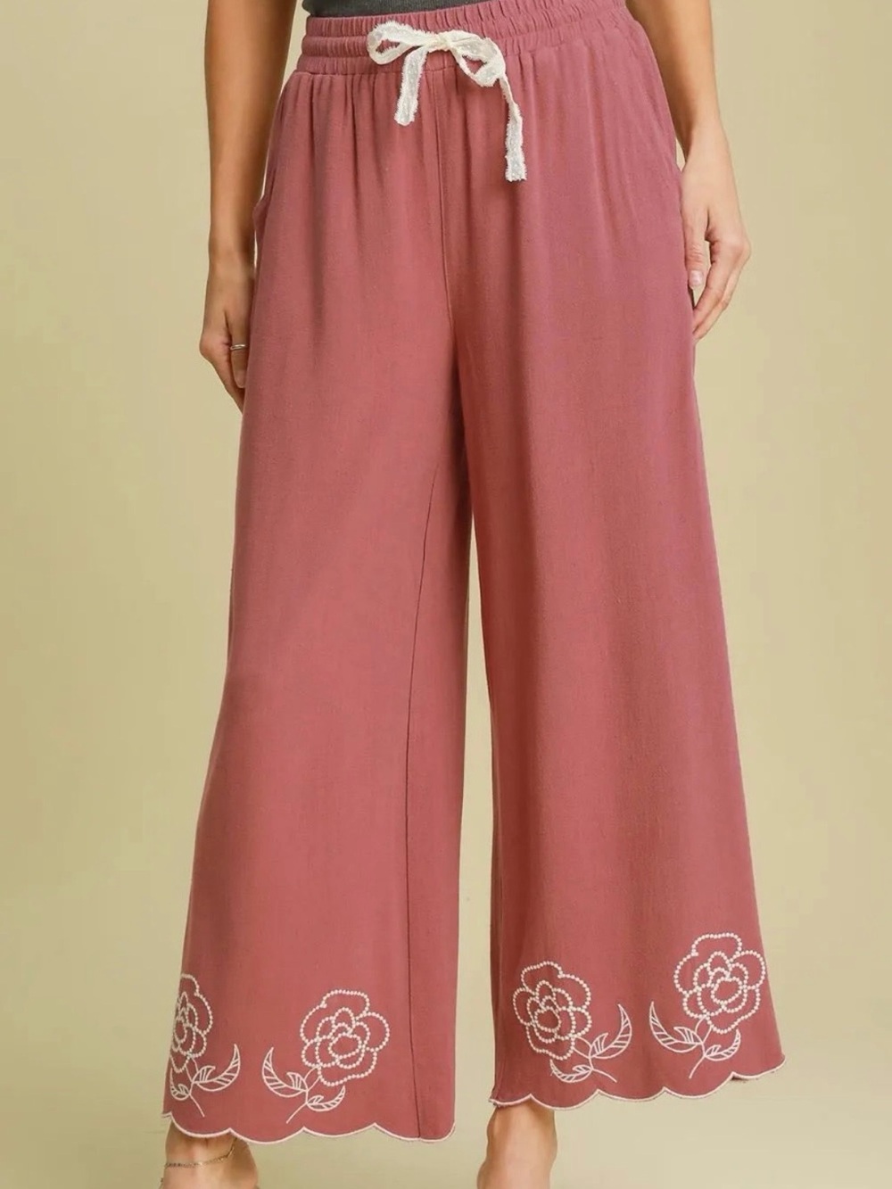 Umgee Rose Wide-Leg Pants with Embroidered Scallop Hem 2x